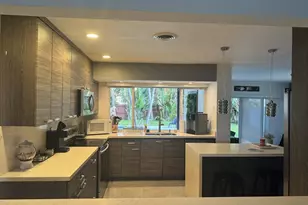 5424 Garfield St, Hollywood, FL 33021 - Photo 8