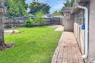 752 Orchid Dr, Royal Palm Beach, FL 33411 - Photo 26