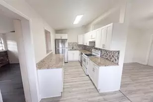 752 Orchid Dr, Royal Palm Beach, FL 33411 - Photo 8