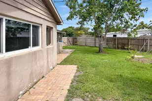 752 Orchid Dr, Royal Palm Beach, FL 33411 - Photo 24