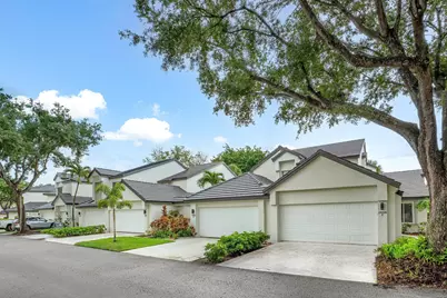 23140 Island View #1, Boca Raton, FL 33433 - Photo 2