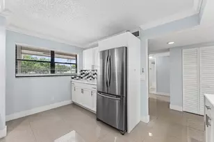 12926 Briarlake Dr, Palm Beach Gardens, FL 33418 - Photo 12
