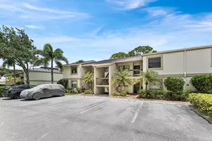 12926 Briarlake Dr, Palm Beach Gardens, FL 33418 - Photo 2