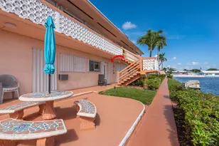 925 SW 11th Ave, Hallandale Beach, FL 33009 - Photo 22