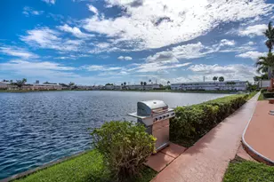 925 SW 11th Ave, Hallandale Beach, FL 33009 - Photo 26