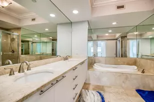 2650 Lake Shore Dr, Riviera Beach, FL 33404 - Photo 18