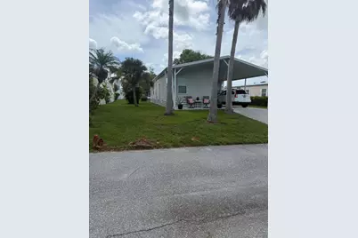 11 Nuevo Leon Road, Port Saint Lucie, FL 34952 - Photo 2