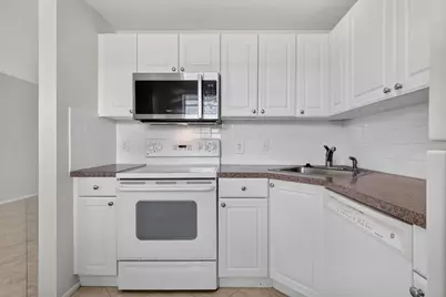 2182 NE 1st Way #202, Boynton Beach, FL 33435 - Photo 10