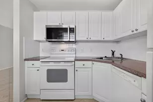 2182 NE 1st Way, Boynton Beach, FL 33435 - Photo 10