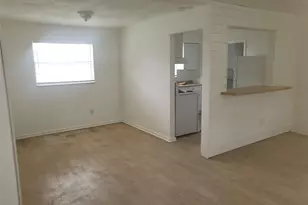 2185 NW 3rd St, Okeechobee, FL 34972 - Photo 2