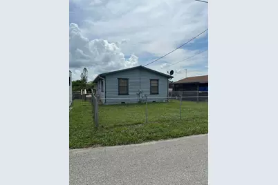 1110 3rd Street, Okeechobee, FL 34974 - Photo 2