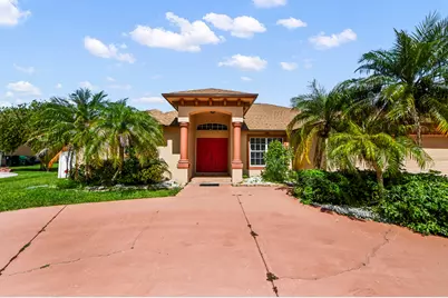 6178 NW Duke Circle, Port Saint Lucie, FL 34983 - Photo 2