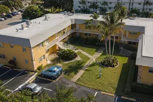 240 Croton Ave, Lantana, FL 33462 - Photo 1