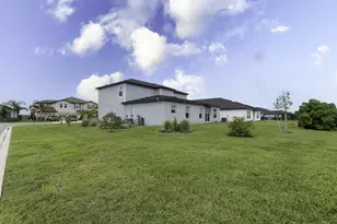 17177 Monte Isola Wy, North Fort Myers, FL 33917 - Photo 34