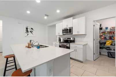 17177 Monte Isola Way, North Fort Myers, FL 33917 - Photo 10