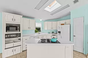 207 Mallard Dr, Briny Breezes, FL 33435 - Photo 6
