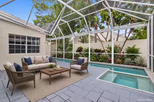 22 Selby Ln, Palm Beach Gardens, FL 33418 - Photo 20