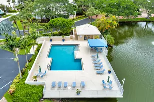 22 Selby Ln, Palm Beach Gardens, FL 33418 - Photo 26