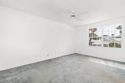 22 Selby Lane, Palm Beach Gardens, FL 33418 - Photo 16