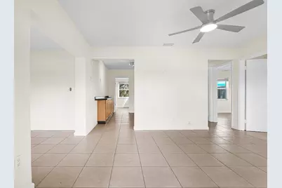 261 NE 45th Street, Oakland Park, FL 33334 - Photo 6
