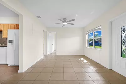 261 NE 45th Street, Oakland Park, FL 33334 - Photo 8