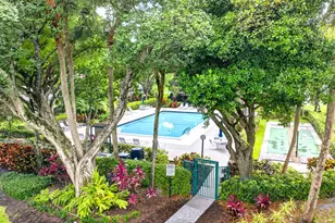 806 Cypress Blvd, Pompano Beach, FL 33069 - Photo 8