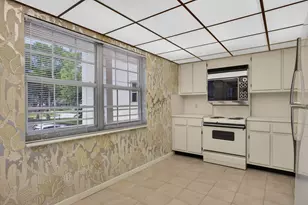 806 Cypress Blvd, Pompano Beach, FL 33069 - Photo 12