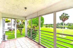 806 Cypress Blvd, Pompano Beach, FL 33069 - Photo 4