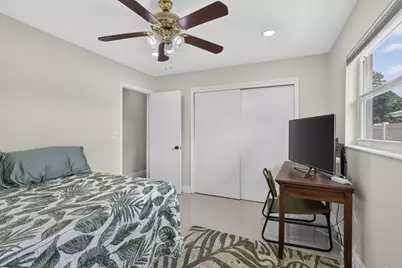 9860 Honeysuckle Avenue, Palm Beach Gardens, FL 33410 - Photo 34