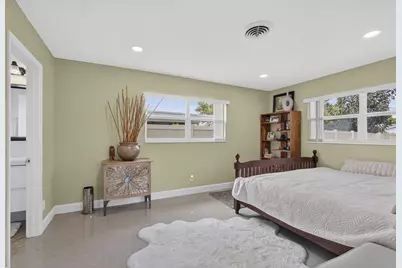 9860 Honeysuckle Avenue, Palm Beach Gardens, FL 33410 - Photo 26