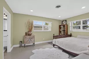 9860 Honeysuckle Ave, Palm Beach Gardens, FL 33410 - Photo 26