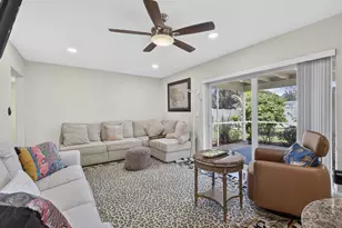 9860 Honeysuckle Ave, Palm Beach Gardens, FL 33410 - Photo 10