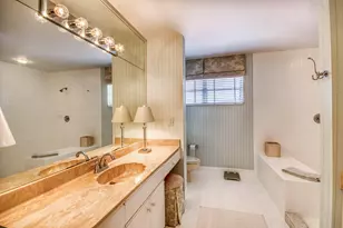 525 Prestwick Cir, Palm Beach Gardens, FL 33418 - Photo 20