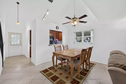 1474 SE Rivergreen Circle, Port Saint Lucie, FL 34952 - Photo 4