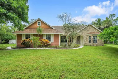18392 48th Avenue N, Loxahatchee, FL 33470 - Photo 2