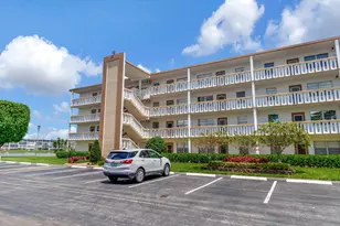 4018 Cornwall, Boca Raton, FL 33434 - Photo 32