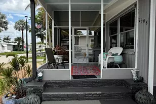 2308 SW 83rd Terrace, Davie, FL 33324 - Photo 2