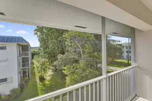 4025 N Federal Hwy, Oakland Park, FL 33308 - Photo 10