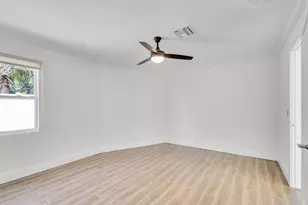 204 W Whitney Dr, Jupiter, FL 33458 - Photo 22
