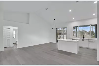 1237 SW Edinburgh Drive, Port Saint Lucie, FL 34953 - Photo 18