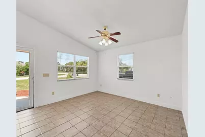 368 14th Place SW, Vero Beach, FL 32962 - Photo 6