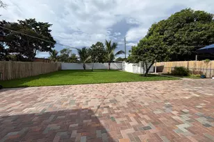 5612 S 36th St, Greenacres, FL 33463 - Photo 14
