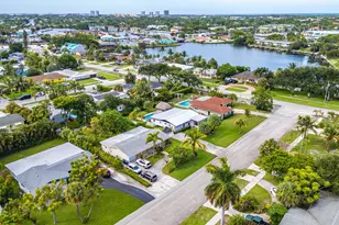 711 Laurel Dr, Lake Park, FL 33403 - Photo 28