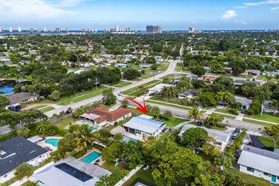 711 Laurel Drive, Lake Park, FL 33403 - Photo 26