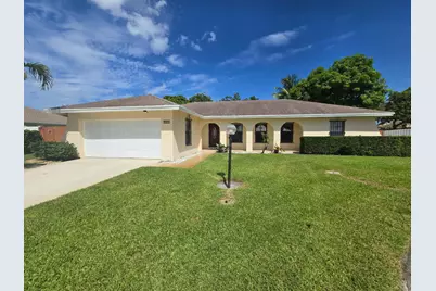 6504 Heather Way, Lake Clarke Shores, FL 33406 - Photo 1