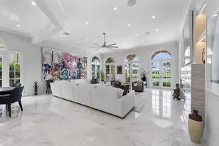 450 S Maya Palm Dr, Boca Raton, FL 33432 - Photo 14