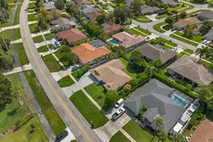 14814 Paddock Dr, Wellington, FL 33414 - Photo 40