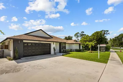 14814 Paddock Drive, Wellington, FL 33414 - Photo 48