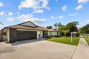 14814 Paddock Dr, Wellington, FL 33414 - Photo 48
