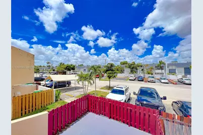 3672 SW 59th Avenue #Unit 7, Davie, FL 33314 - Photo 8